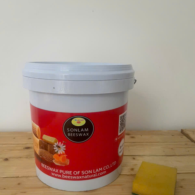 BEESWAX POLISH NATURAL NAGOYA